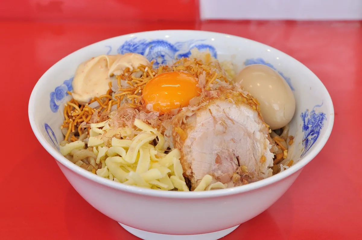 제주 똣똣라면, 국물까지 싹 비웠다 — 요즘 라면 중 이게 진짜네